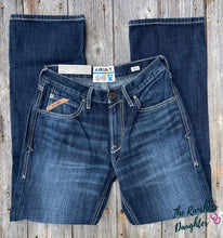 Load image into Gallery viewer, Ariat Men's M2 Traditional Relaxed Mayfield Boot Cut Jean