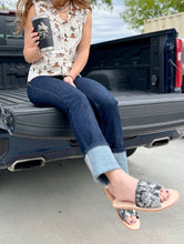 Load image into Gallery viewer, Ariat Ella Straight Leg Jean