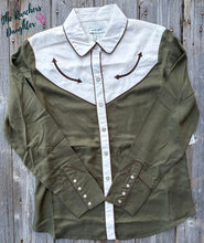 Load image into Gallery viewer, Ariat Women's Bellamy Western Snap Shirt
