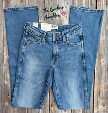 Load image into Gallery viewer, Wrangler® Women's Retro Bailey High Rise Bootcut Jean - Ember