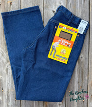 Load image into Gallery viewer, Wrangler® Men's Cowboy Cut® Original Fit Bootcut Jeans - Prewashed Indigo