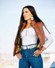 Load image into Gallery viewer, Ariat Women’s Faux Leather Vest