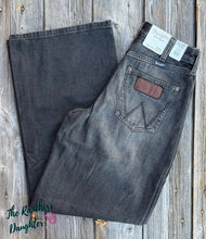 Load image into Gallery viewer, Wrangler® Women's Retro Bailey Super High Rise Wide Leg Jeans - Harper