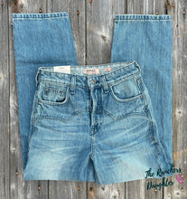 Load image into Gallery viewer, Ariat Women's Tomboy Cheyenne Yoke Ultra High Rise Straight Leg Jean