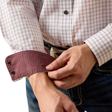 Load image into Gallery viewer, Ariat Men's Wrinkle Free Draco Classic Fit Snap Shirt