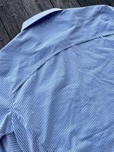 Load image into Gallery viewer, Ariat VentTEK Mazarine/White Stripe Stretch Shirt