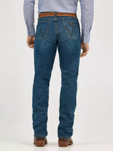 Load image into Gallery viewer, Wrangler® Men’s 20X® 01 Competition Jean - River Wash
