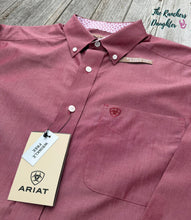 Load image into Gallery viewer, Ariat Men's Rhubarb Wrinkle Free Solid Pinpoint Oxford Classic Fit Shirt
