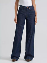 Load image into Gallery viewer, Wrangler® Women's Retro Bailey High Rise Wide Leg Jeans - Remy
