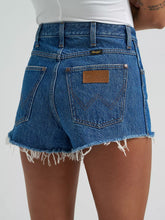 Load image into Gallery viewer, Wrangler® Women's 2.5” Cowboy Shorts - Sunrise Valley
