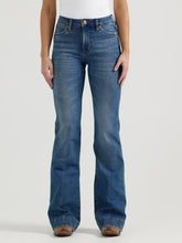 Load image into Gallery viewer, Wrangler® Women's Retro Bailey High Rise Trouser - Shelby
