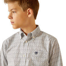 Load image into Gallery viewer, Ariat Boys Reign Western Shirt
