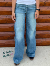 Load image into Gallery viewer, Ariat Women's Luana Ultra High Rise Wide Leg Trouser
