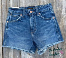 Load image into Gallery viewer, Wrangler® Women's 3.5” Cowboy Shorts - Juniper
