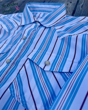 Load image into Gallery viewer, Ariat Women's Western Multicolor Stripe VentTEK Stripe Shirt
