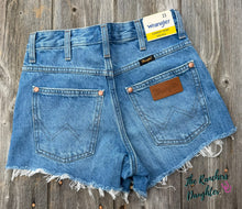 Load image into Gallery viewer, Wrangler® Women's 2.5” Cowboy Shorts - Tallulah
