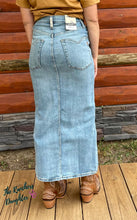 Load image into Gallery viewer, Ariat Clair Midi Denim Skirt
