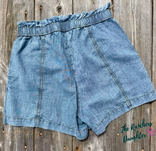 Load image into Gallery viewer, Ariat Women's Summer Shorts
