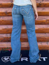 Load image into Gallery viewer, Ariat Women&#39;s Isabelle Perfect Rise Trouser
