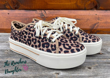 Load image into Gallery viewer, Ariat Leopard Skylar

