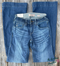 Load image into Gallery viewer, Women's Lelani Perfect Rise Trouser
