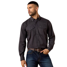 Load image into Gallery viewer, Ariat Men's Wrinkle Free Phantom Refined Slub Classic Fit Shirt
