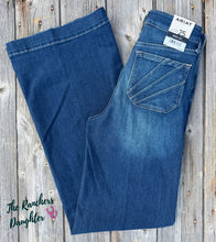 Load image into Gallery viewer, Ariat Women's Penelope Ultra High Rise Wide Leg Trouser

