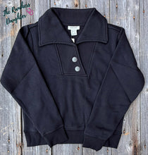 Load image into Gallery viewer, Ariat Women's Butler Pullover
