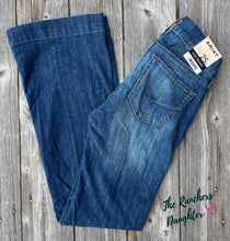 Load image into Gallery viewer, Ariat Women&#39;s Bessie Perfect Rise Slim Trouser
