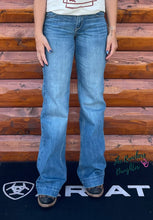 Load image into Gallery viewer, Ariat Women&#39;s Isabelle Perfect Rise Trouser
