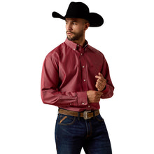 Load image into Gallery viewer, Ariat Men's Rhubarb Wrinkle Free Solid Pinpoint Oxford Classic Fit Shirt
