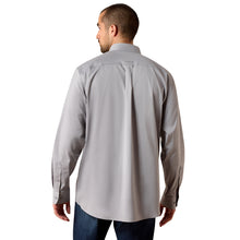 Load image into Gallery viewer, Ariat Men's Crystal Grey Everything Classic Fit Shirt
