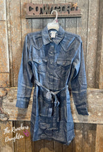 Load image into Gallery viewer, Ariat Denim Dress
