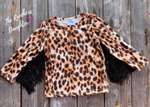 Load image into Gallery viewer, Shea Baby Longsleeve Leopard Top

