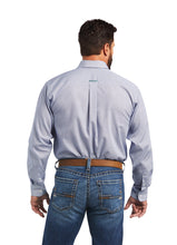 Load image into Gallery viewer, Ariat Men&#39;s Wrinkle Free Sire Classic Fit Shirt

