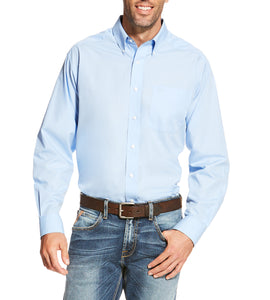 Ariat Men's Light Blue Wrinkle Free Solid Shirt